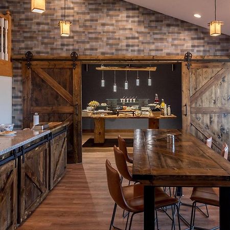 River District Hotel Prairie du Chien Εξωτερικό φωτογραφία